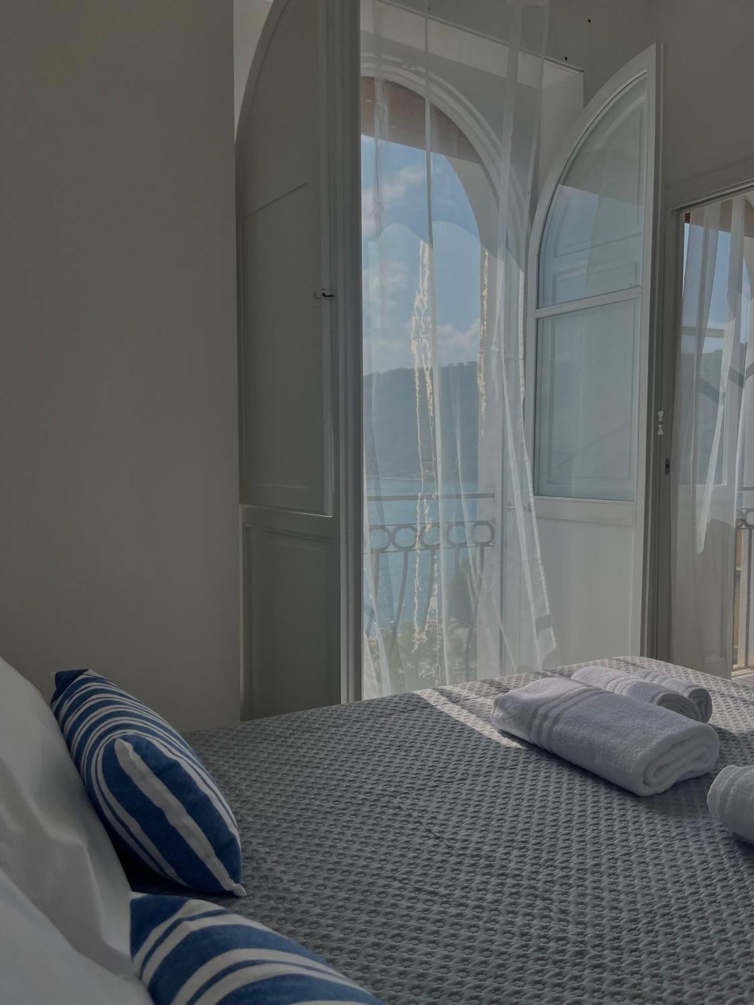 Le Finestre Veneris Otel Porto Venere Dış mekan fotoğraf