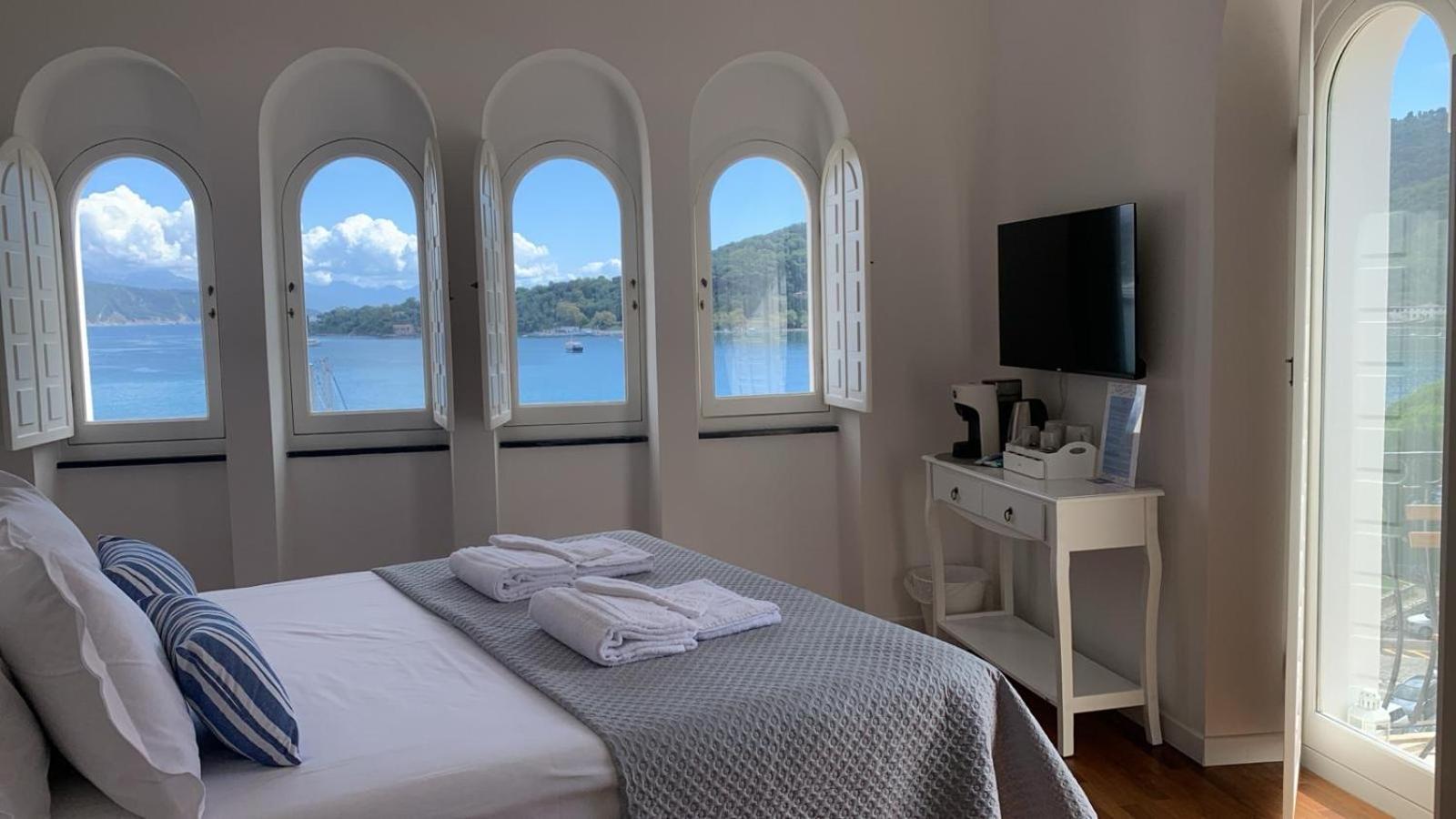 Le Finestre Veneris Otel Porto Venere Dış mekan fotoğraf